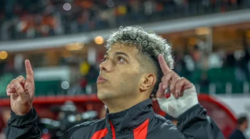 أزمات النجوم.. أوجه التشابه بين تمرد كريم بنزيما وإمام عاشور في الملاعب